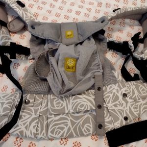 Lillebaby airflow complete baby carrier